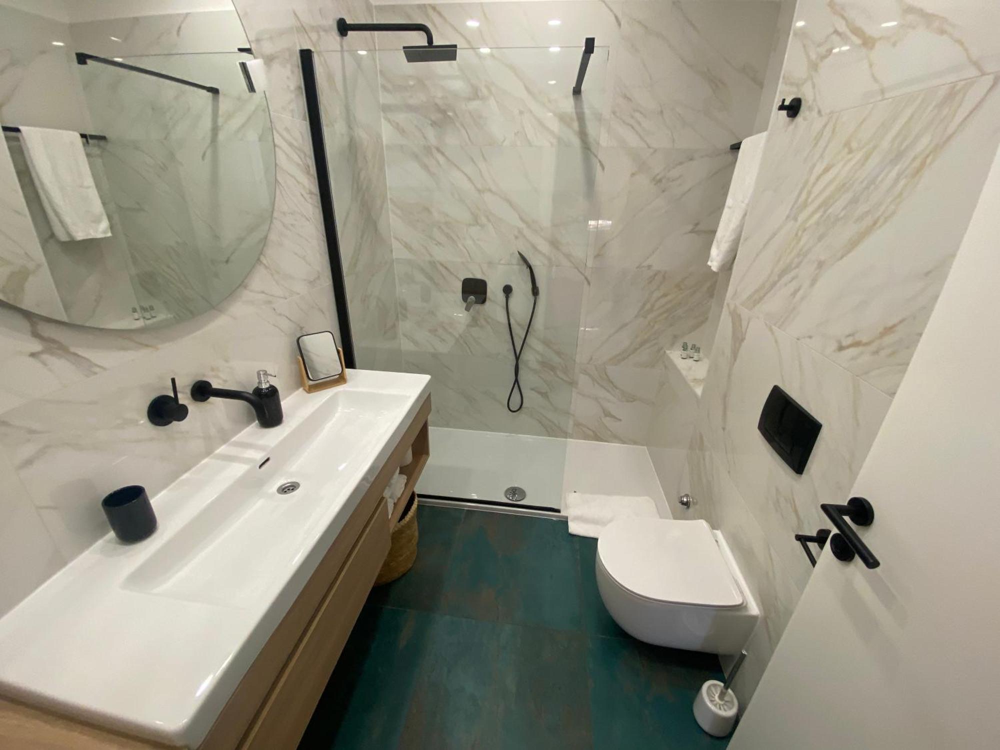 Beachside Apartment Attico สปลิท ภายนอก รูปภาพ